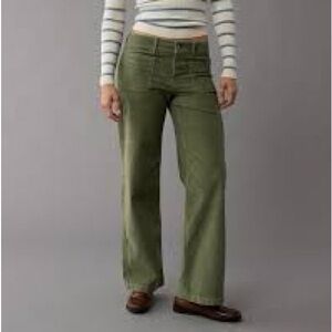AMERICAN EAGLE Olive Green Cords Corduroy Pants